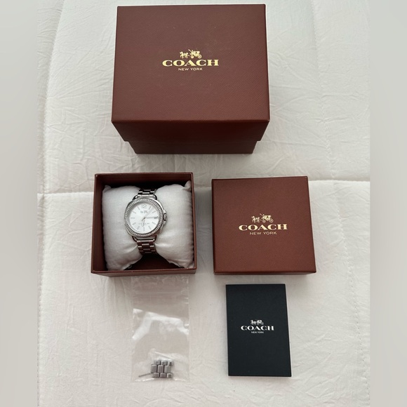Coach Watch - Picture 3 of 7